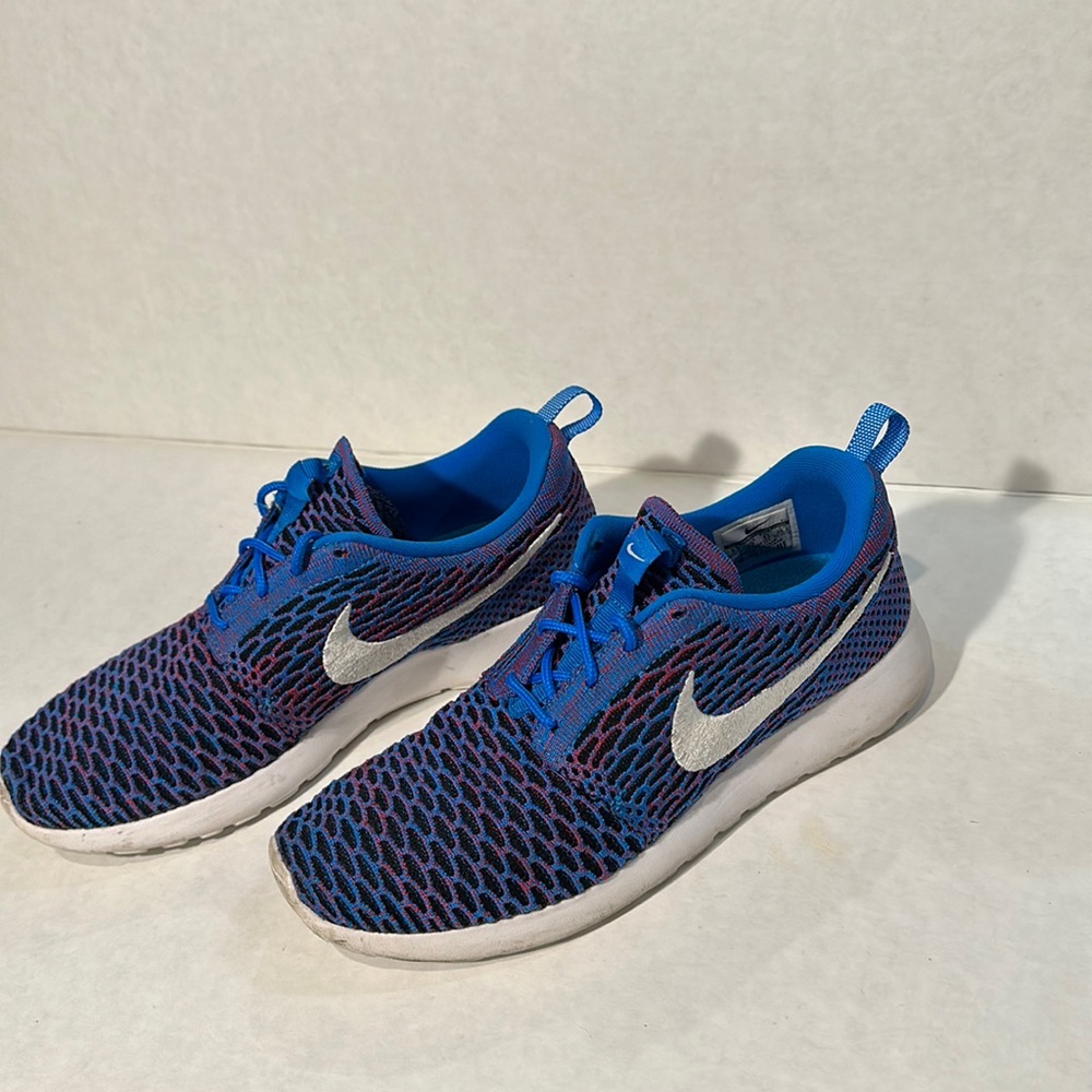 Red/Blue Nike Roshes